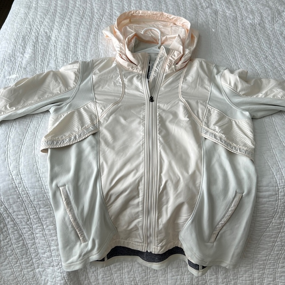 Lululemon lightweight, raincoat hoodie
